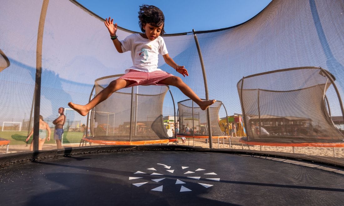 Parque infantil de trânsito de segurança escola de condução regras