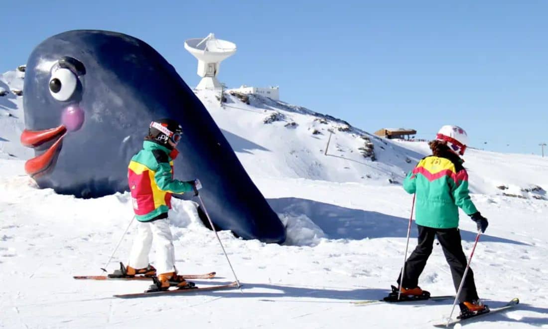 viagem em família neve ski crianças sierra nevada