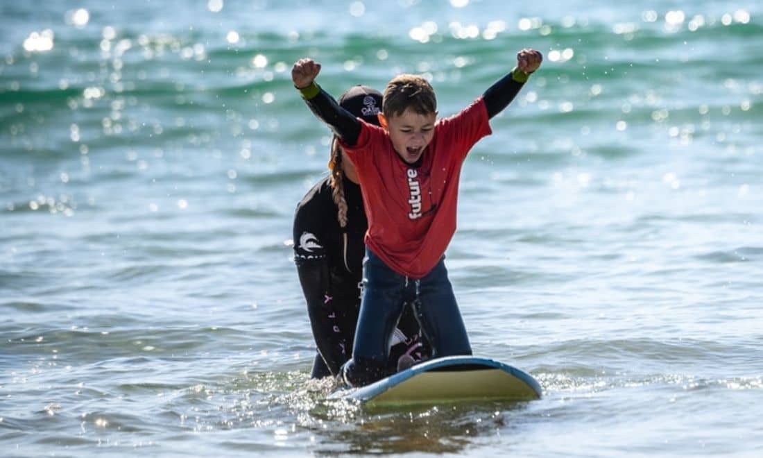 Future Eco Surf School aulas surf crianças