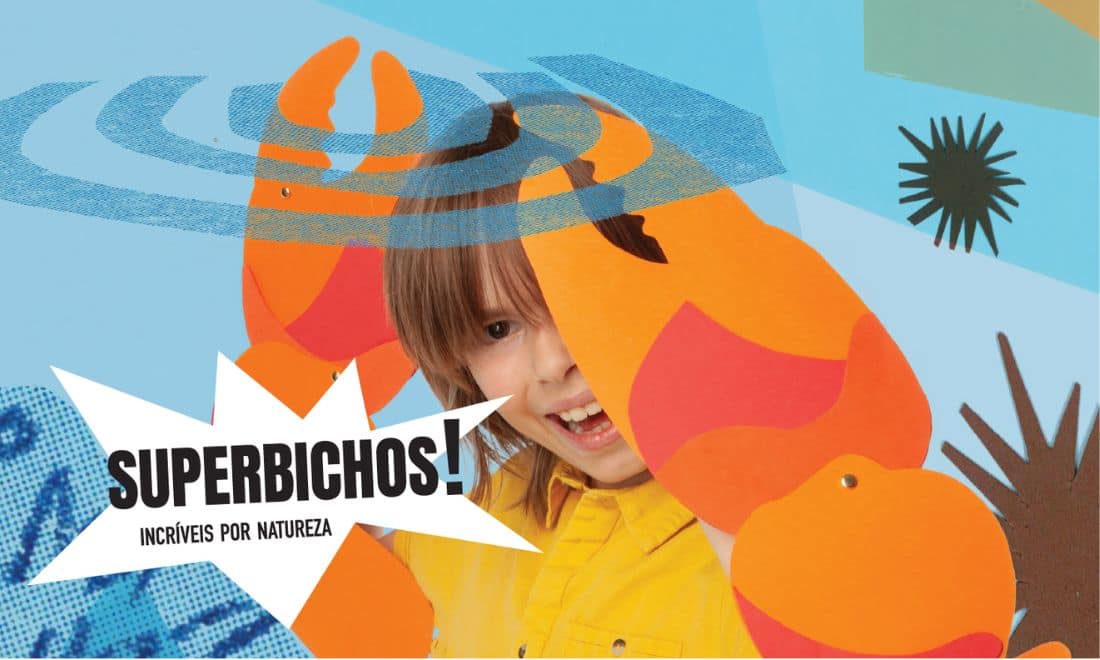 Pavilhão do Conhecimento exposição SUPERBICHOS Incríveis por Natureza menino com ilustração pinças de crustáceo