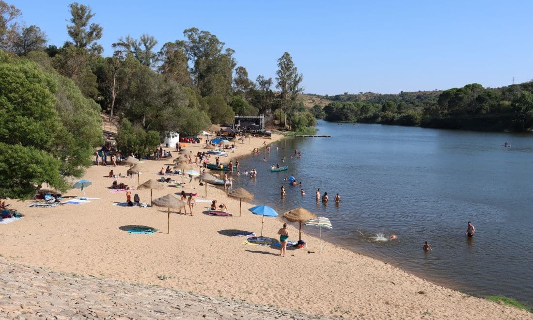 Fluviário de Mora praia