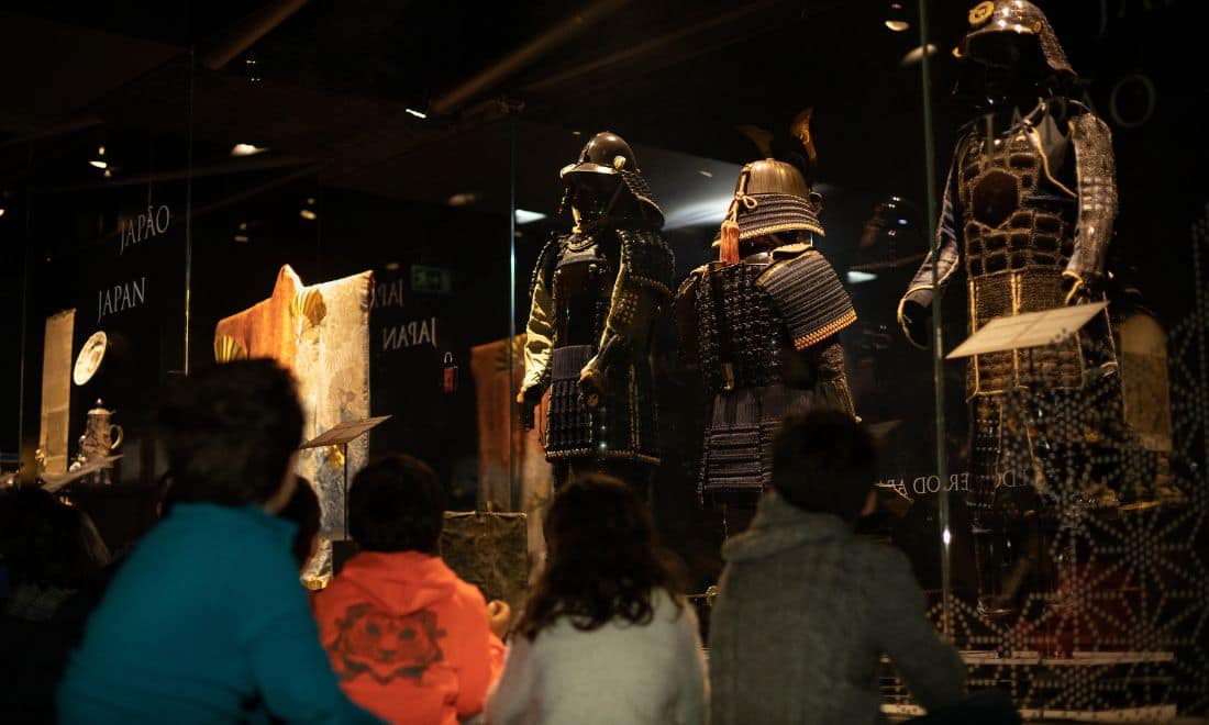 Museu do Oriente visitas de estudo atividades para crianças exposição cavaleiros Japão