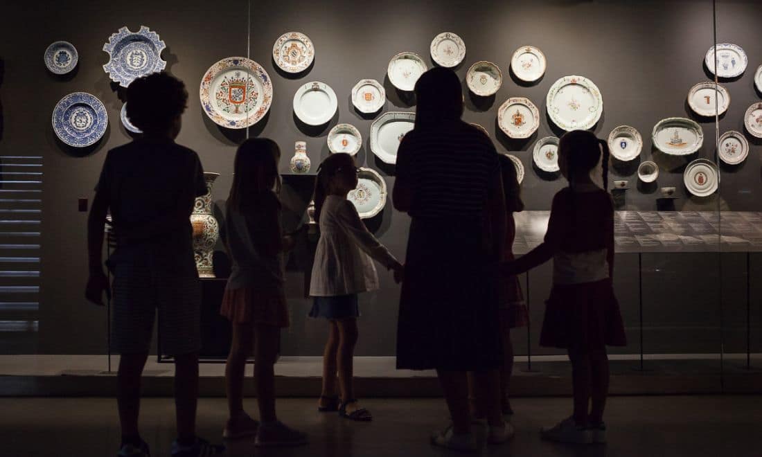 Museu do Oriente visitas de estudo atividades para crianças exposição pratos chineses