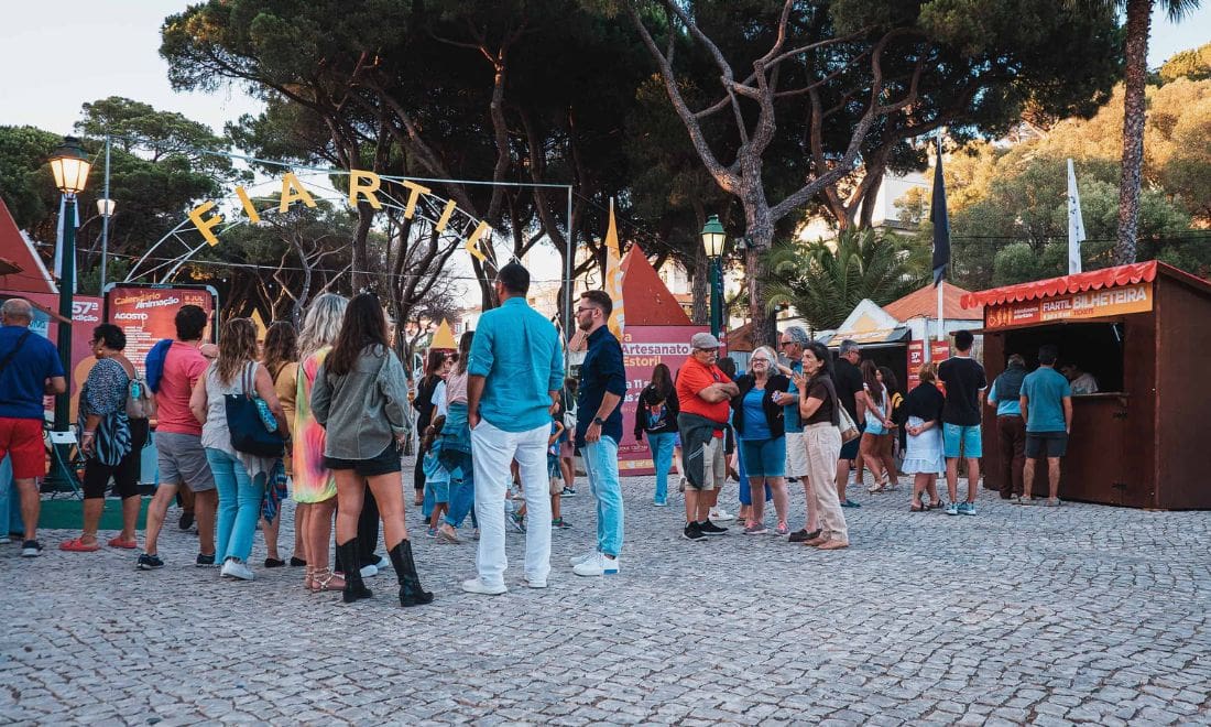 FIARTIL Feira no Estoril entrada bilheteira pessoas