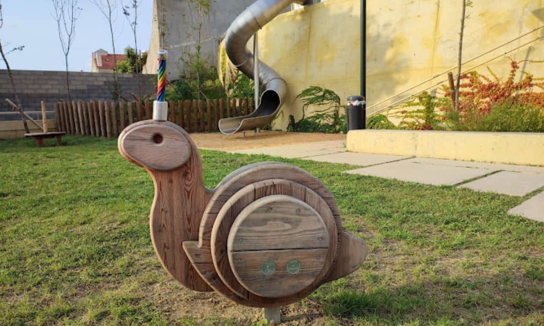 Parque infantil Jardim do Caracol da Penha