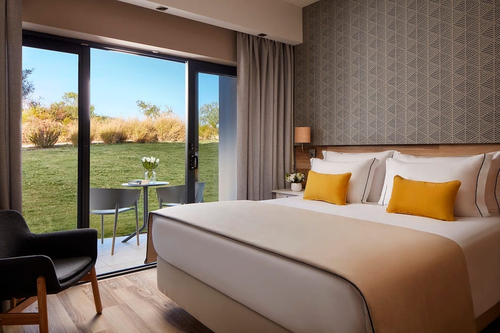 Tivoli_Alvor_Algarve_Resort_Guest_Room_Family_Deluxe_Room