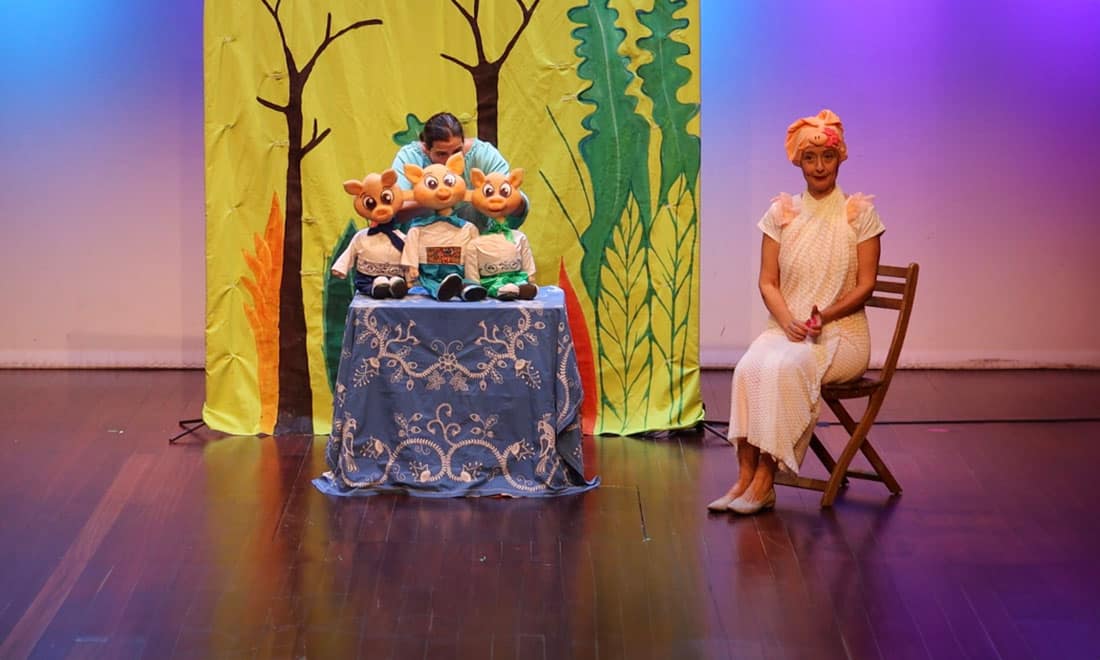 teatro infantil palco de chocolate